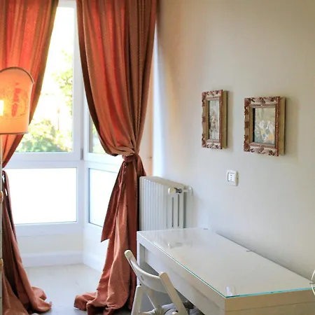 Corso Roma, 37 - Valente Italian * Montecatini Terme